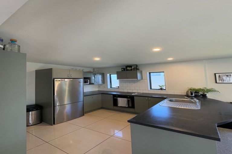 Photo of property in 72 Wharenui Road, Upper Riccarton, Christchurch, 8041