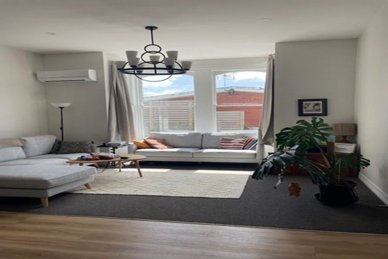 Photo of property in 239u9 Adelaide Road, Newtown, Wellington, 6021