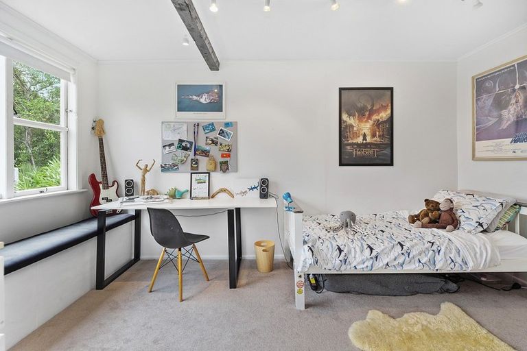 Photo of property in 10 Jackson Street, Island Bay, Wellington, 6023