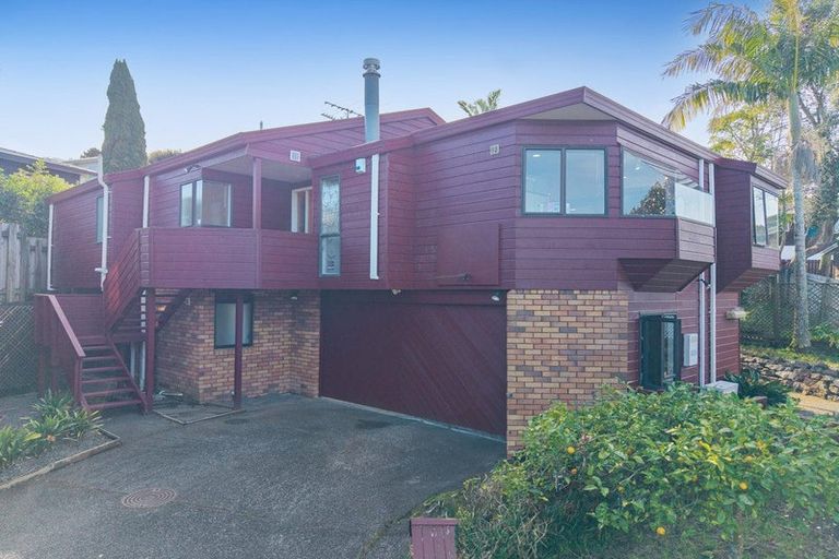 Photo of property in 2/8 Antrim Grove, Bayview, Auckland, 0629