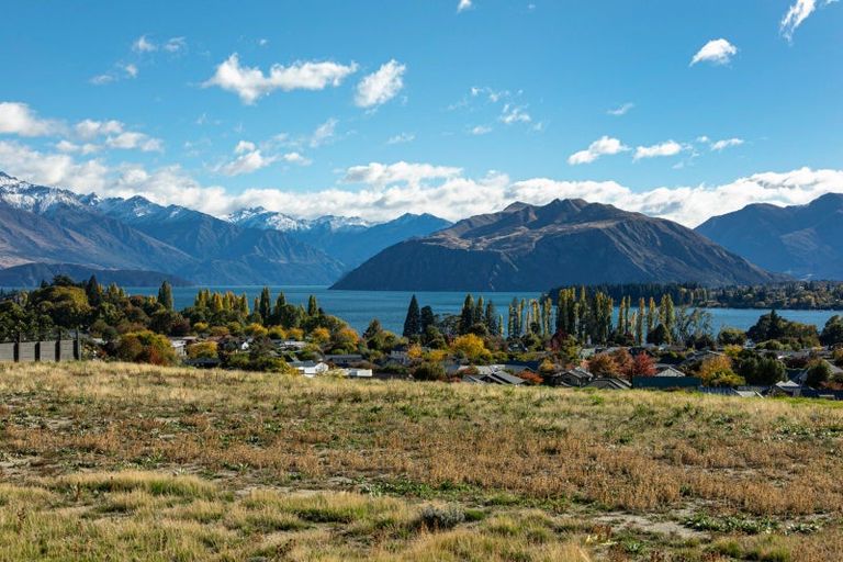 Photo of property in Meadowstone Alpha Series, 8 Tiffany Lane, Wanaka, 9305