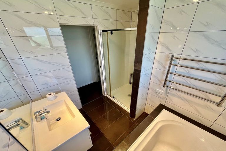 Photo of property in 3 Astor Avenue, Dinsdale, Hamilton, 3204