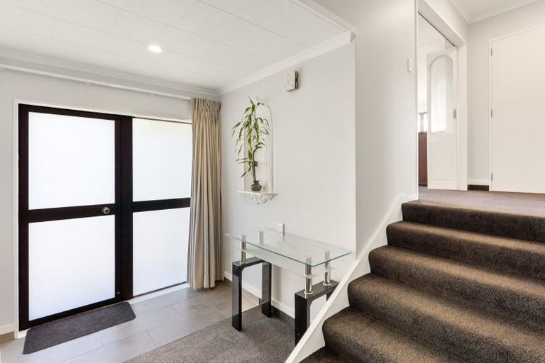 Photo of property in 28 Brandon Street, Otaki, 5512