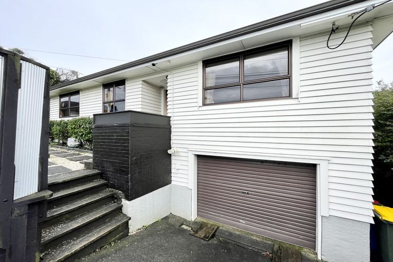 Photo of property in 46 Pleasant Road, Glen Eden, Auckland, 0602