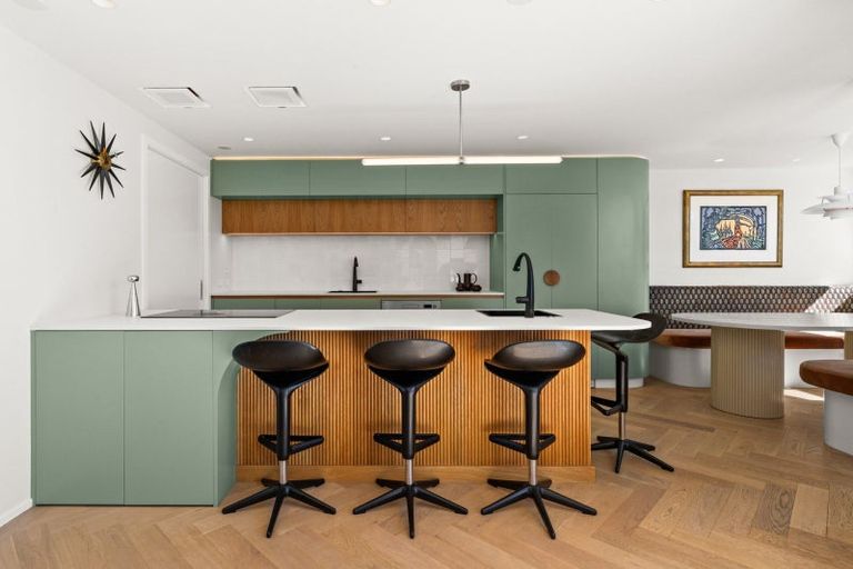 Photo of property in 9 Elizabeth Road, Bluff Hill, Napier, 4110
