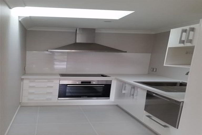 Photo of property in 2/10 Lindsay Street, St Albans, Christchurch, 8014