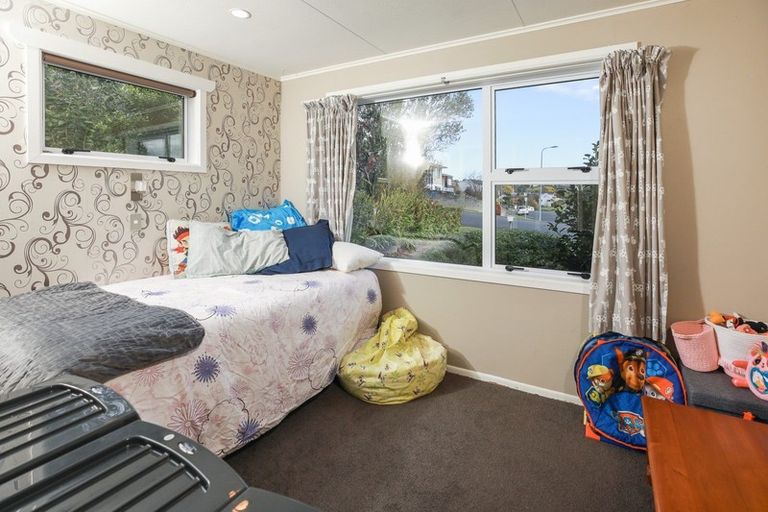 Photo of property in 61 Poaka Avenue, Dinsdale, Hamilton, 3204