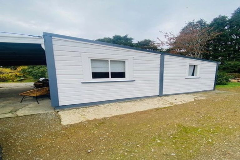 Photo of property in 54 Alfredton Road, Eketahuna, 4900