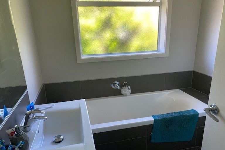 Photo of property in 1/2 Ketton Place, St Albans, Christchurch, 8052