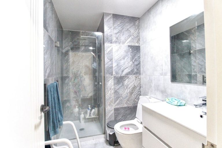 Photo of property in 4 Karoro Road, Flat Bush, Auckland, 2019