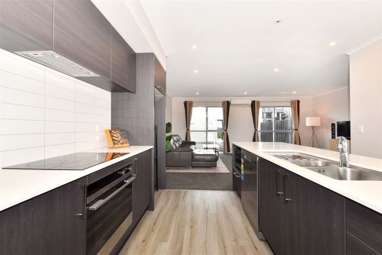 Photo of property in 4 William Dawson Crescent, Wigram, Christchurch, 8025