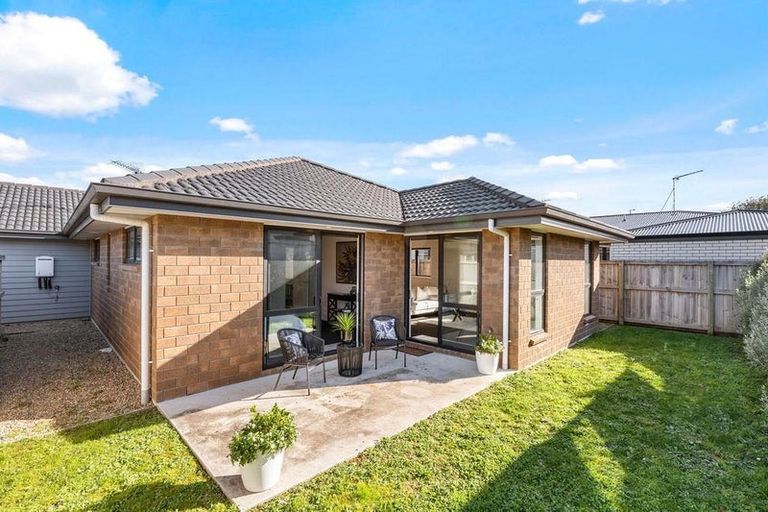 Photo of property in 62 Benjamin Avenue, Rototuna North, Hamilton, 3210