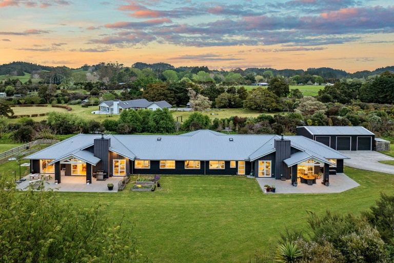 Photo of property in 1166 Weranui Road, Wainui, Silverdale, 0994