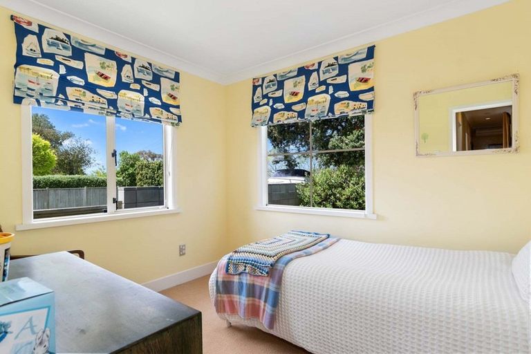 Photo of property in 30 Hinewa Road, Otumoetai, Tauranga, 3110