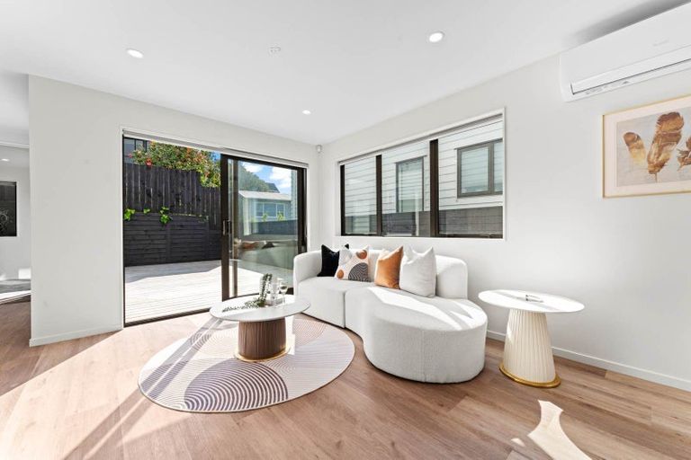 Photo of property in 83b Penzance Road, Mairangi Bay, Auckland, 0630