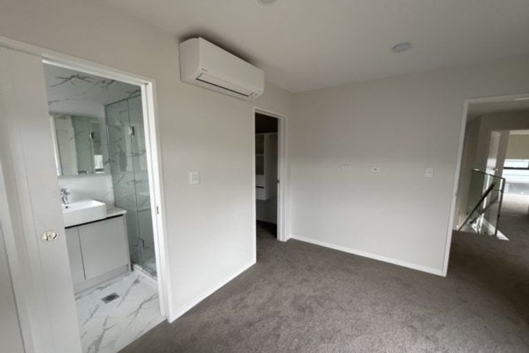 Photo of property in 4/2 Miami Street, Mangere East, Auckland, 2024