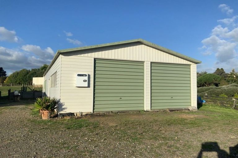 Photo of property in 78c Hyland Place, Waiuku, 2681
