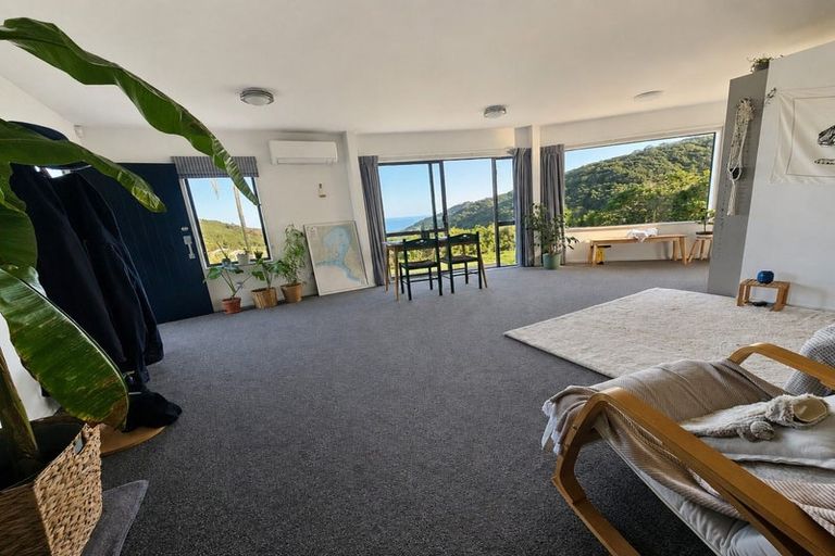 Photo of property in 32 View Road, Houghton Bay, Wellington, 6023