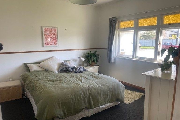 Photo of property in 373 Carrington Street, Upper Vogeltown, New Plymouth, 4310