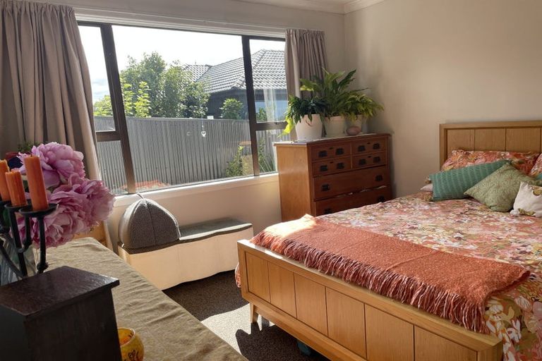 Photo of property in 3 Raymond Street, Bluff, 9814