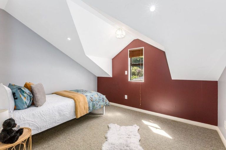 Photo of property in 4 Oxford Crescent, Ebdentown, Upper Hutt, 5018