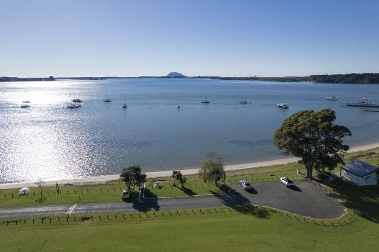 Photo of property in 12 Stingray Drive, Omokoroa, 3114