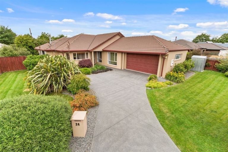 Photo of property in 24 Edwin Trent Drive, Prebbleton, 7604