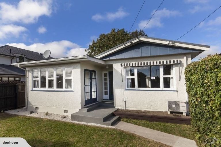 Photo of property in 24 Plynlimon Road, Fendalton, Christchurch, 8052