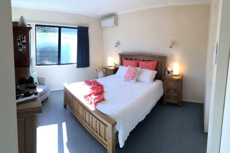 Photo of property in 9 Sequoia Grove, Mount Maunganui, 3116