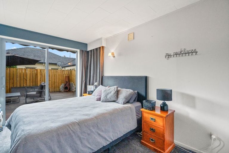 Photo of property in 98 Salford Street, Windsor, Invercargill, 9810