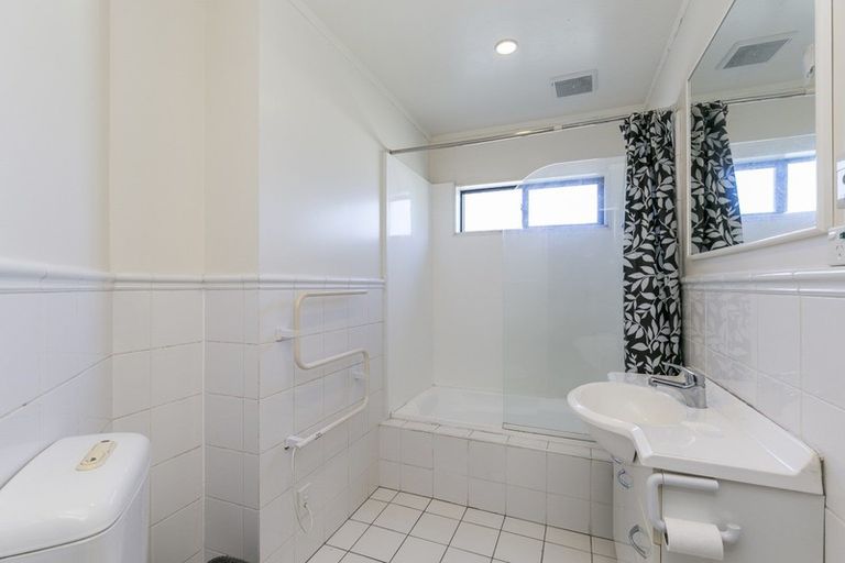 Photo of property in 4a Myrtle Crescent, Mount Cook, Wellington, 6021