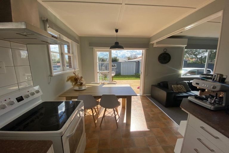 Photo of property in 45 Rangiora Avenue, Roslyn, Palmerston North, 4414