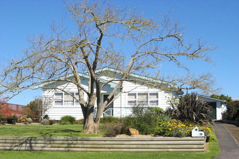 Photo of property in 96 Riverview Road, Huntly, 3700