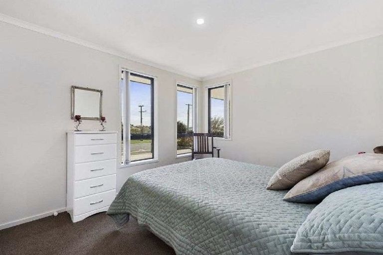 Photo of property in 92 Beerescourt Road, Beerescourt, Hamilton, 3200
