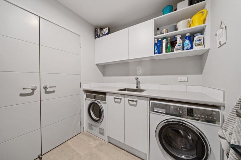 Photo of property in 2 Stonedale Drive, Pukekohe, 2120