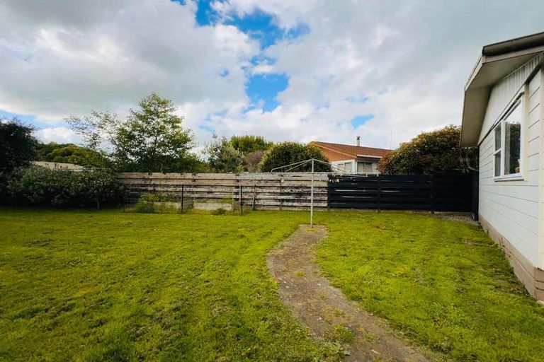 Photo of property in 325 Cambridge Avenue, Ashhurst, 4810