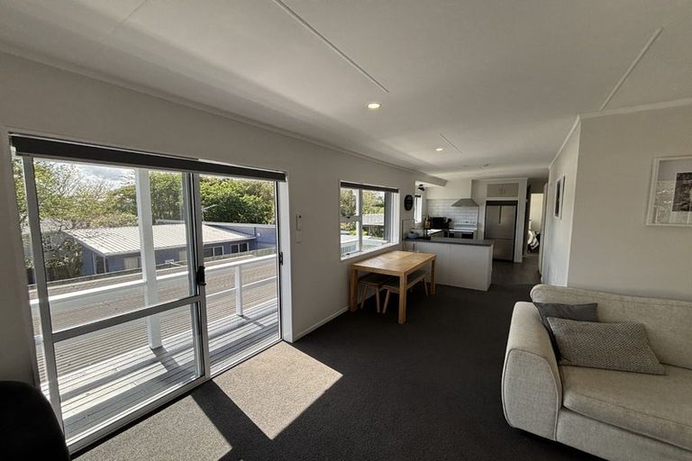 Photo of property in 16 Camellia Avenue, Bell Block, New Plymouth, 4312