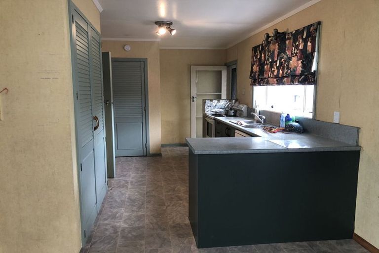Photo of property in 14 Oban Avenue, Glenview, Hamilton, 3206