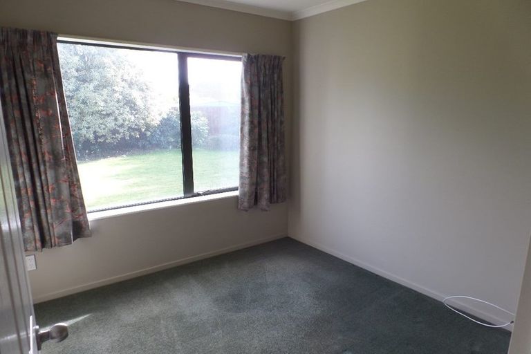 Photo of property in 16 Kohi Drive, Parklands, Christchurch, 8083