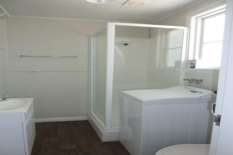 Photo of property in 36 Roche Avenue, Upper Riccarton, Christchurch, 8041