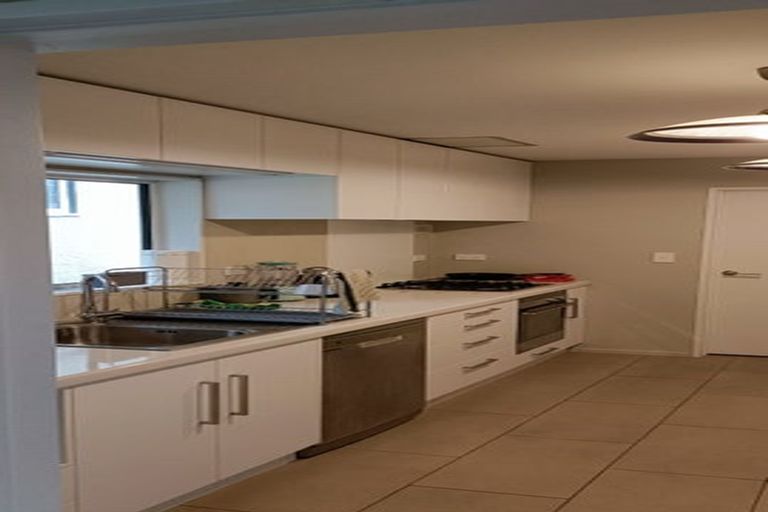Photo of property in 663 George Street, North Dunedin, Dunedin, 9016