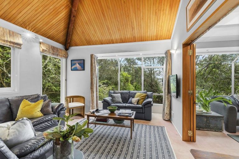 Photo of property in 68 Chamberlain Road, Karori, Wellington, 6012