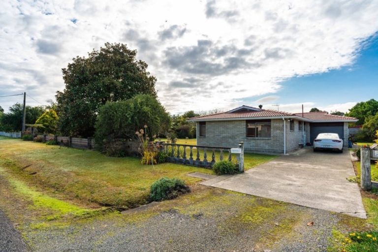 Photo of property in 19 South Road, Waipu, 0510