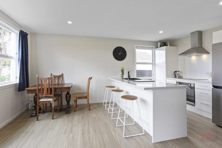 Photo of property in 396 Mairehau Road, Parklands, Christchurch, 8083