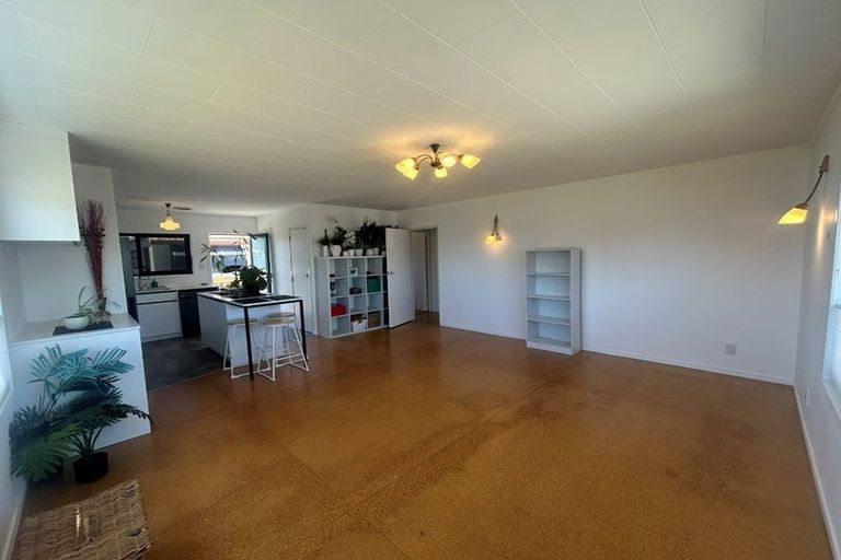 Photo of property in 41 Tawa Street, Mount Maunganui, 3116