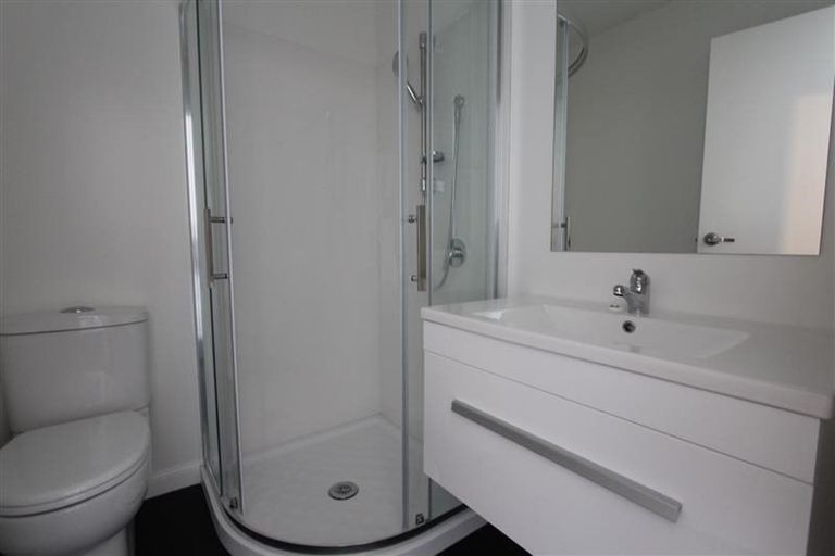 Photo of property in 5u2 Edgecumbe Street, Whitiora, Hamilton, 3200