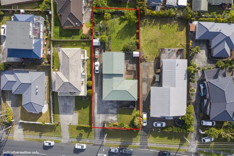 Photo of property in 92 Sunset Road, Unsworth Heights, Auckland, 0632