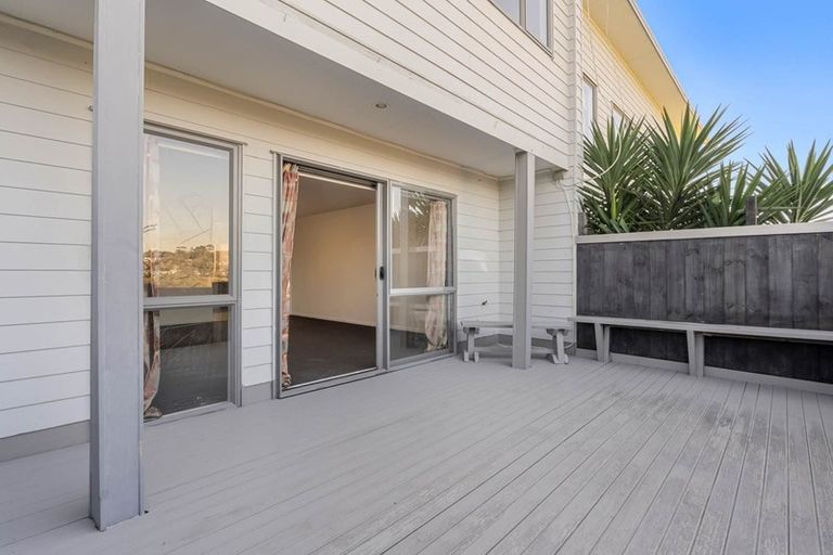Photo of property in 26/3 Hulme Place, Henderson, Auckland, 0612