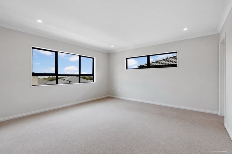 Photo of property in 4 Drover Close, Flat Bush, Auckland, 2019