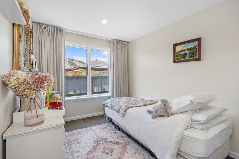 Photo of property in 1/2 Moreland Avenue, Papanui, Christchurch, 8053
